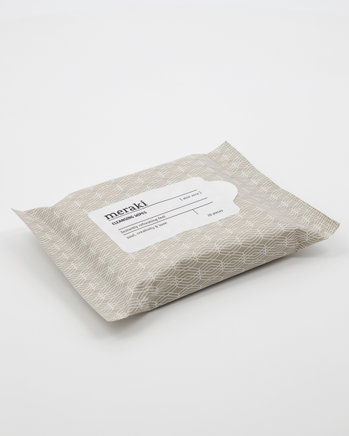 CLEANSING WIPES
