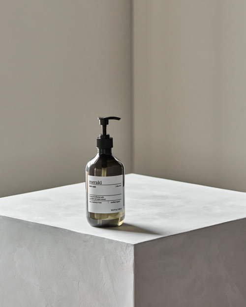 BODY WASH, SILKY MIST 490ML