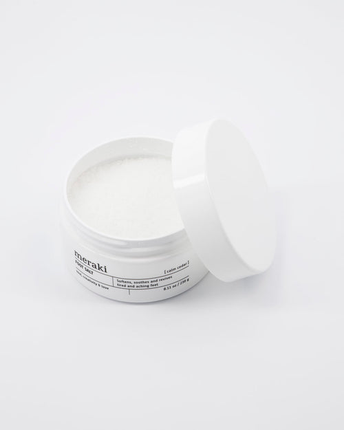 FOOT SALT, CALM CEDAR