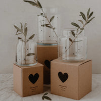 VASE AUS GLAS